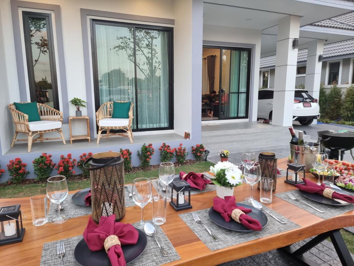 Baan Dalah Buriram Villa Ngoại thất bức ảnh